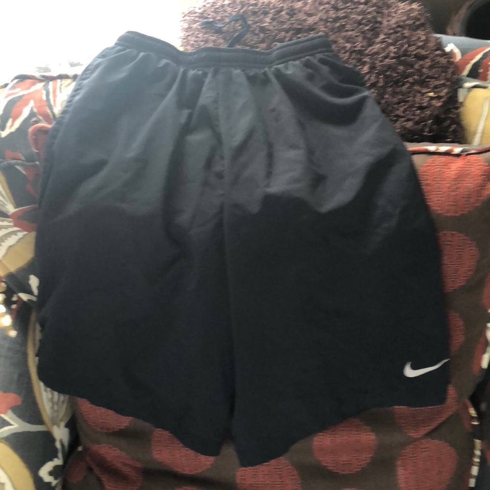 Men’s small Nike athletic shirt